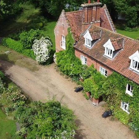 فندق Carrick'S At Castle Farm Swanton Morley المظهر الخارجي الصورة