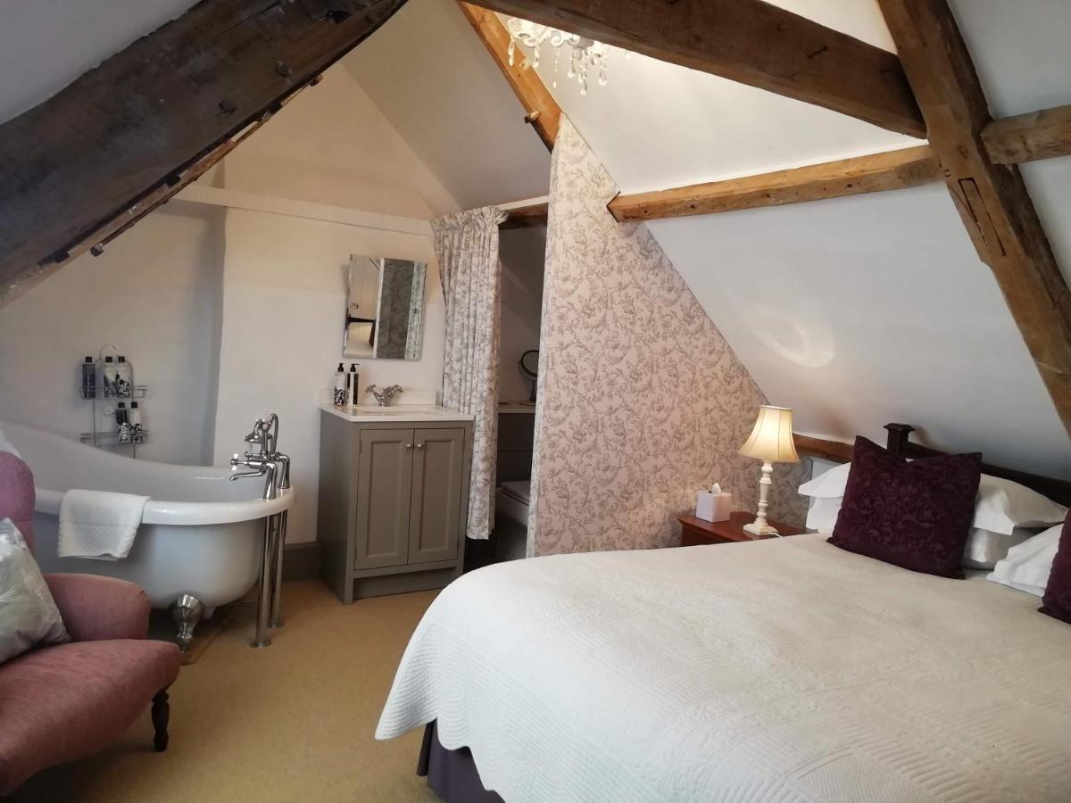 فندق Carrick'S At Castle Farm Swanton Morley المظهر الخارجي الصورة
